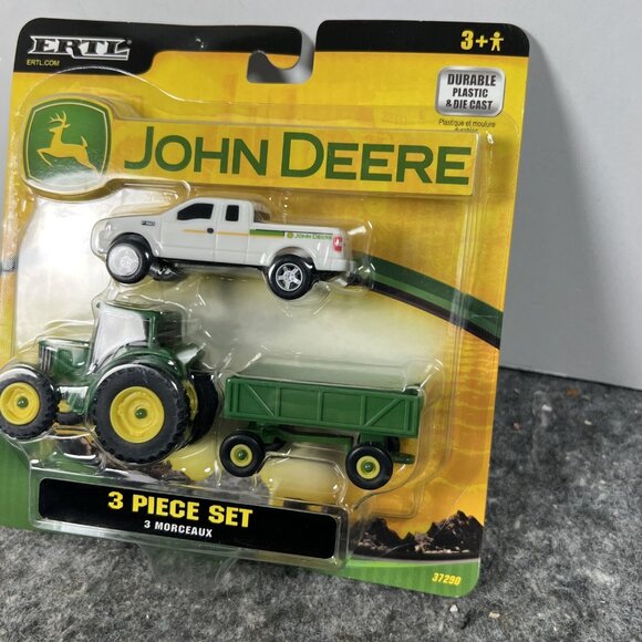 2008 37290 ERTL John Deere 3 Piece Set Tractor Wagon Pickup Diecast & Plastic - Picture 3 of 6